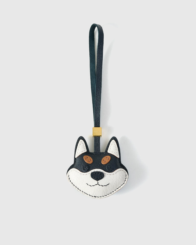 【新品】SHIBA&Co. 柴犬 高級 レザー バッグチャーム エアタグ対応 STICKY ZOO® – Shiba Inu Leather Bag Charm & Keychain – Handmade