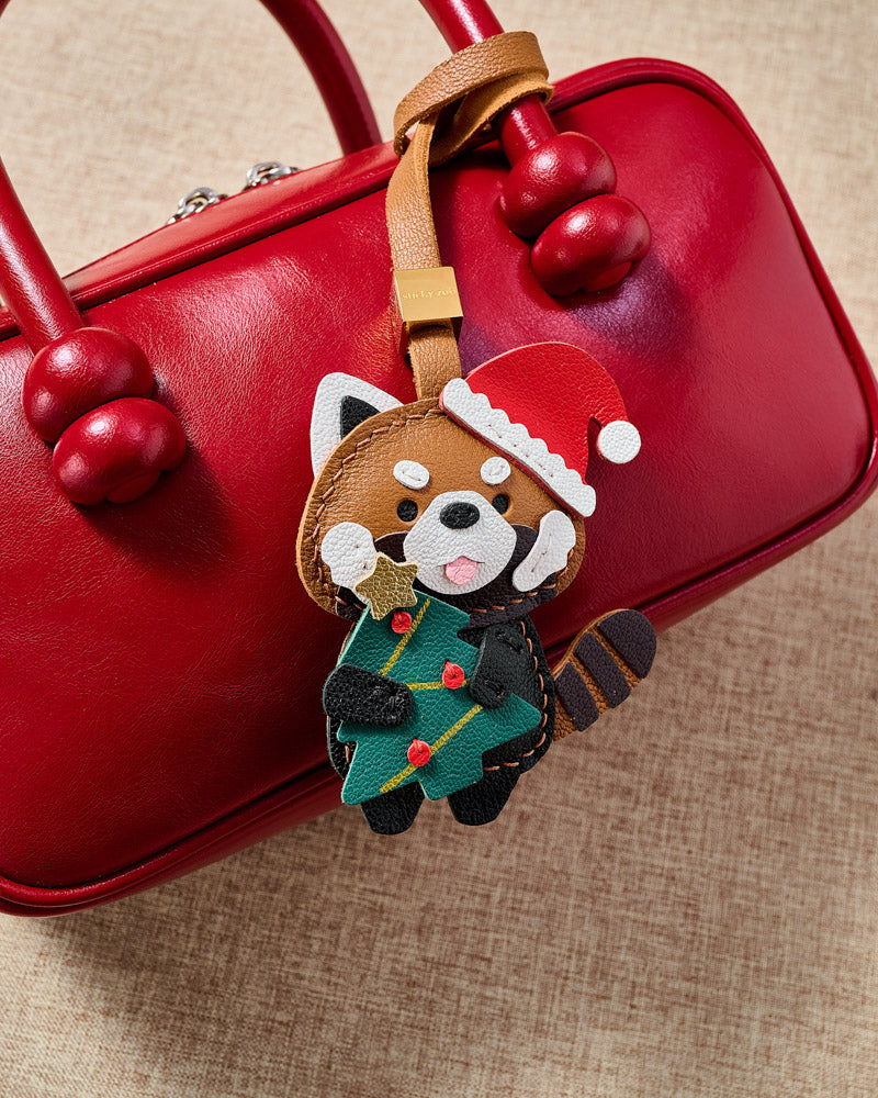 RED PANDA HOLIDAY CHARM | COLLECTIBLE
