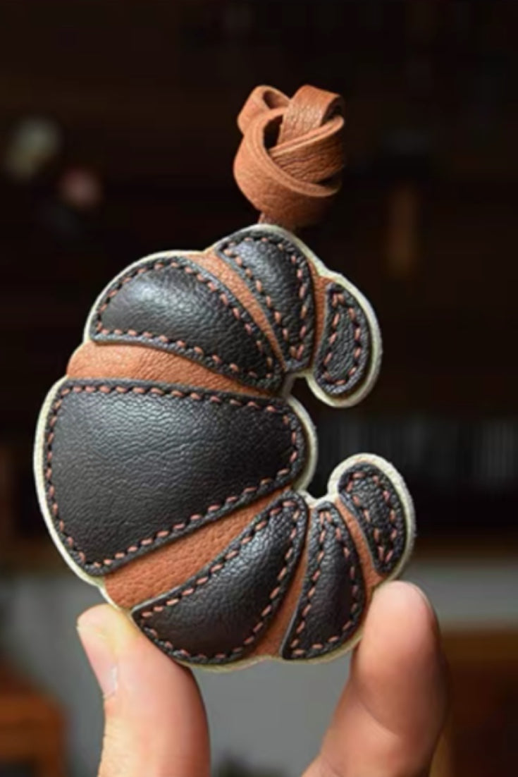 CROISSANT CHARM