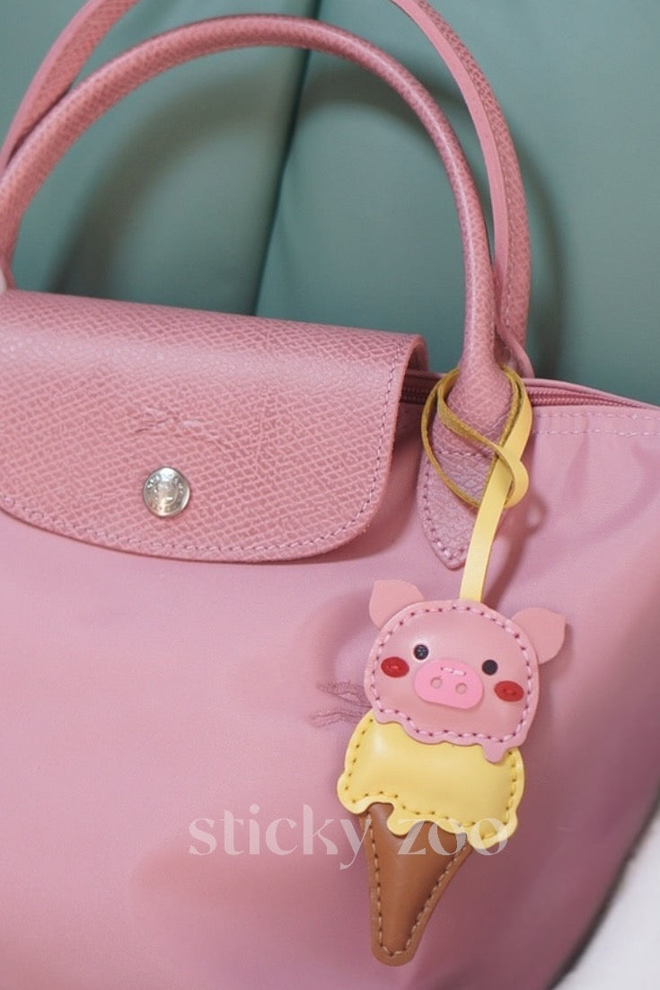 PINK PIG CHARM