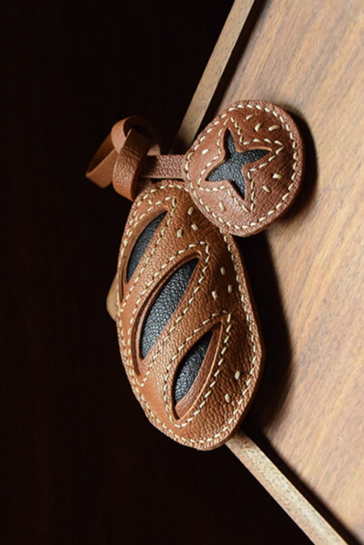BREAD CHARM