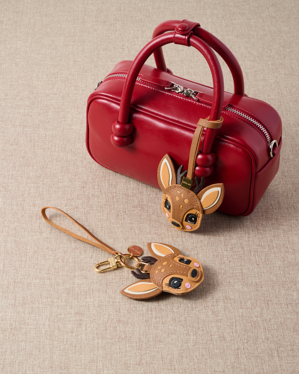 THE CHRISTMAS DEER CHARM