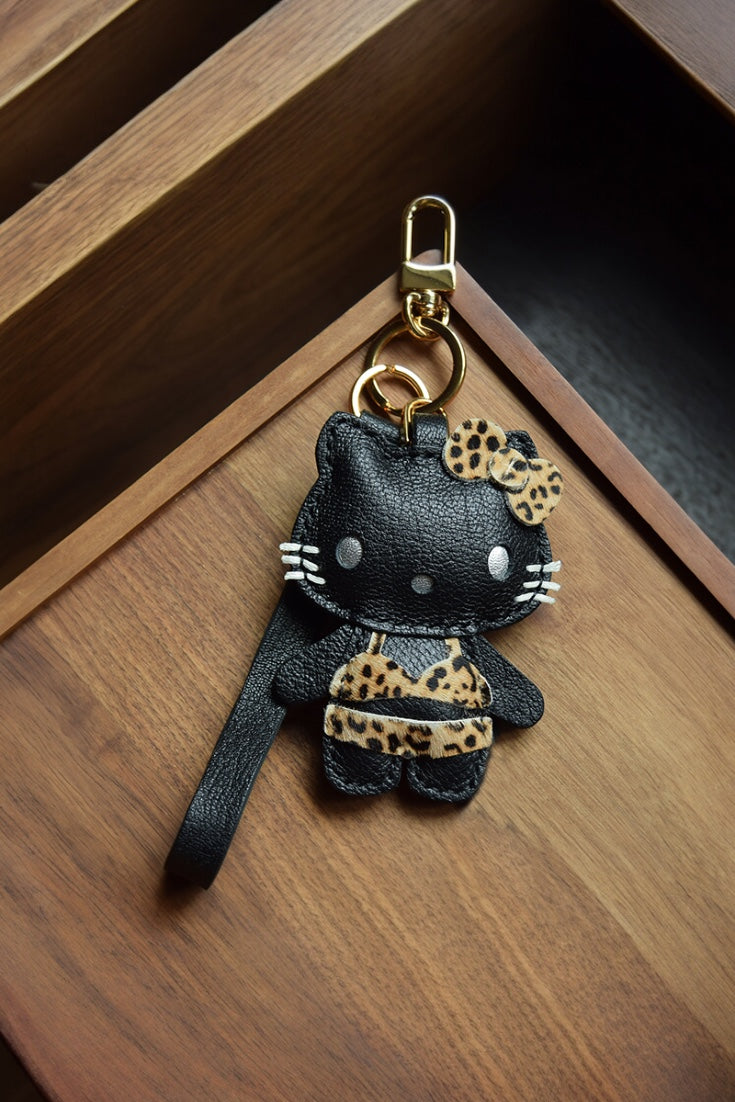 HELLO KITTY LEOPARD BAG CHARM