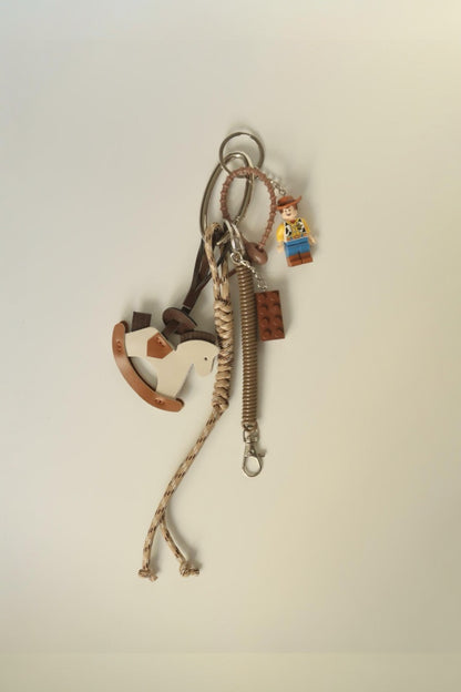 WOODY BAG CHARM