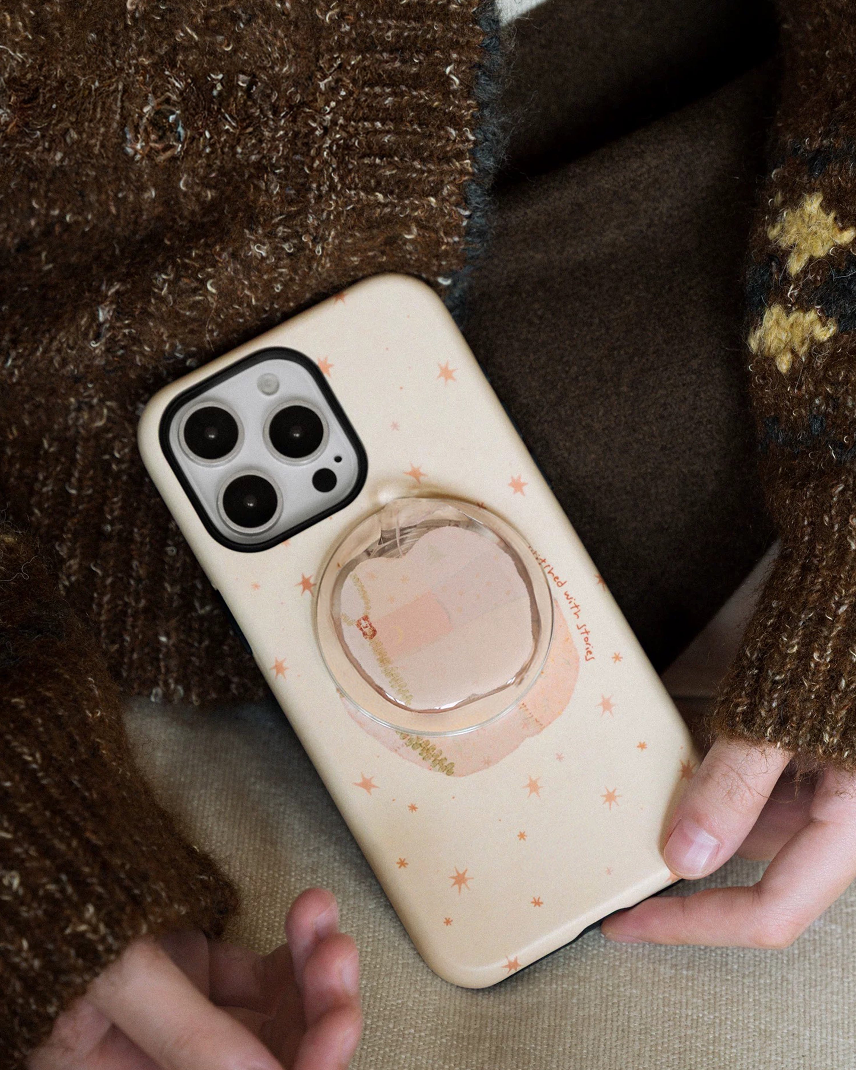 STARRY STORY CIRCLE PHONE CASE