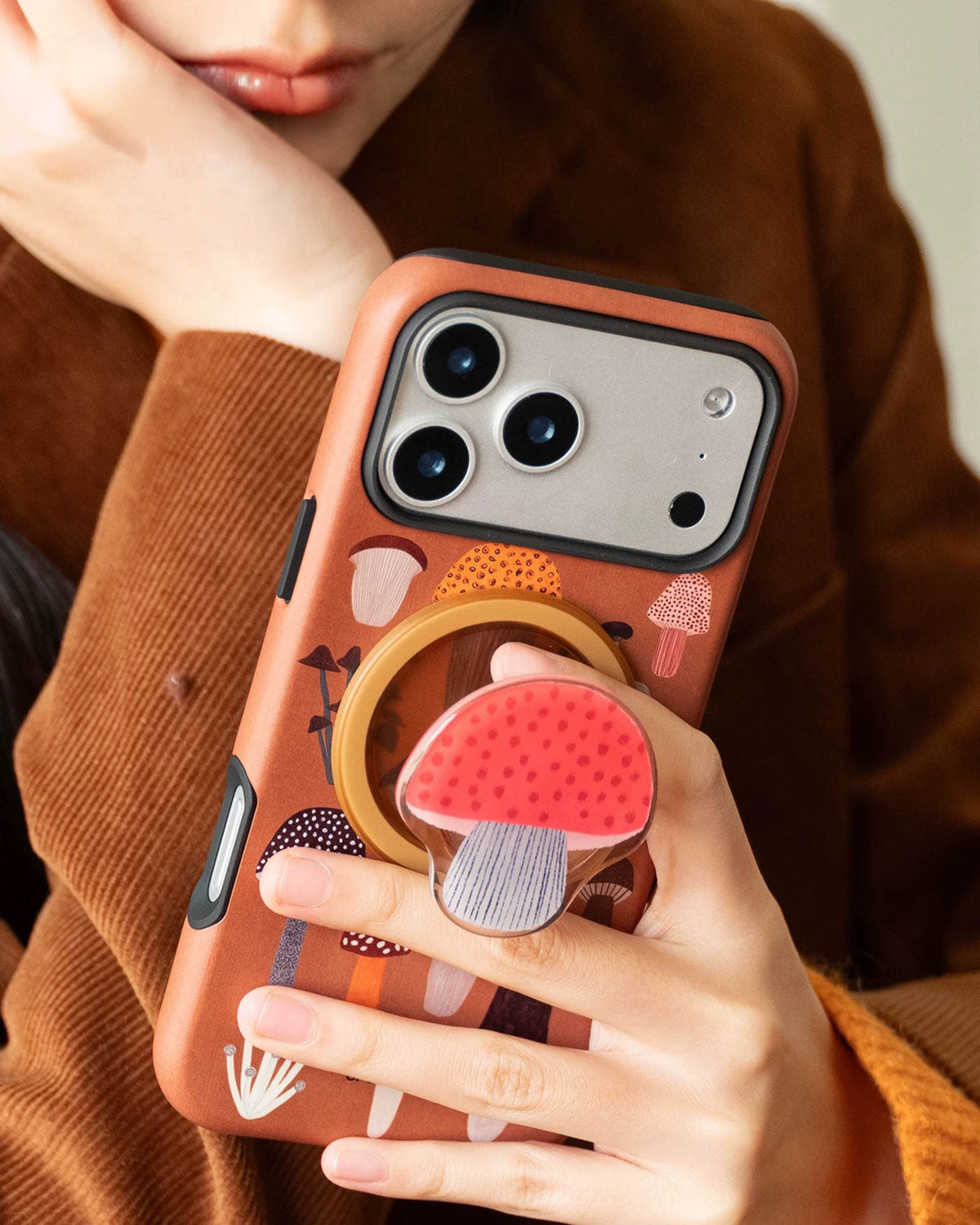 FOREST MUSHROOM PHONE CASE