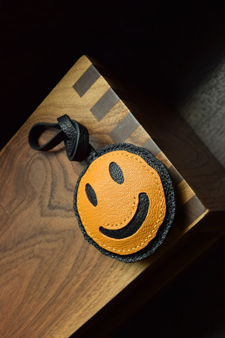 SMILE BAG CHARM