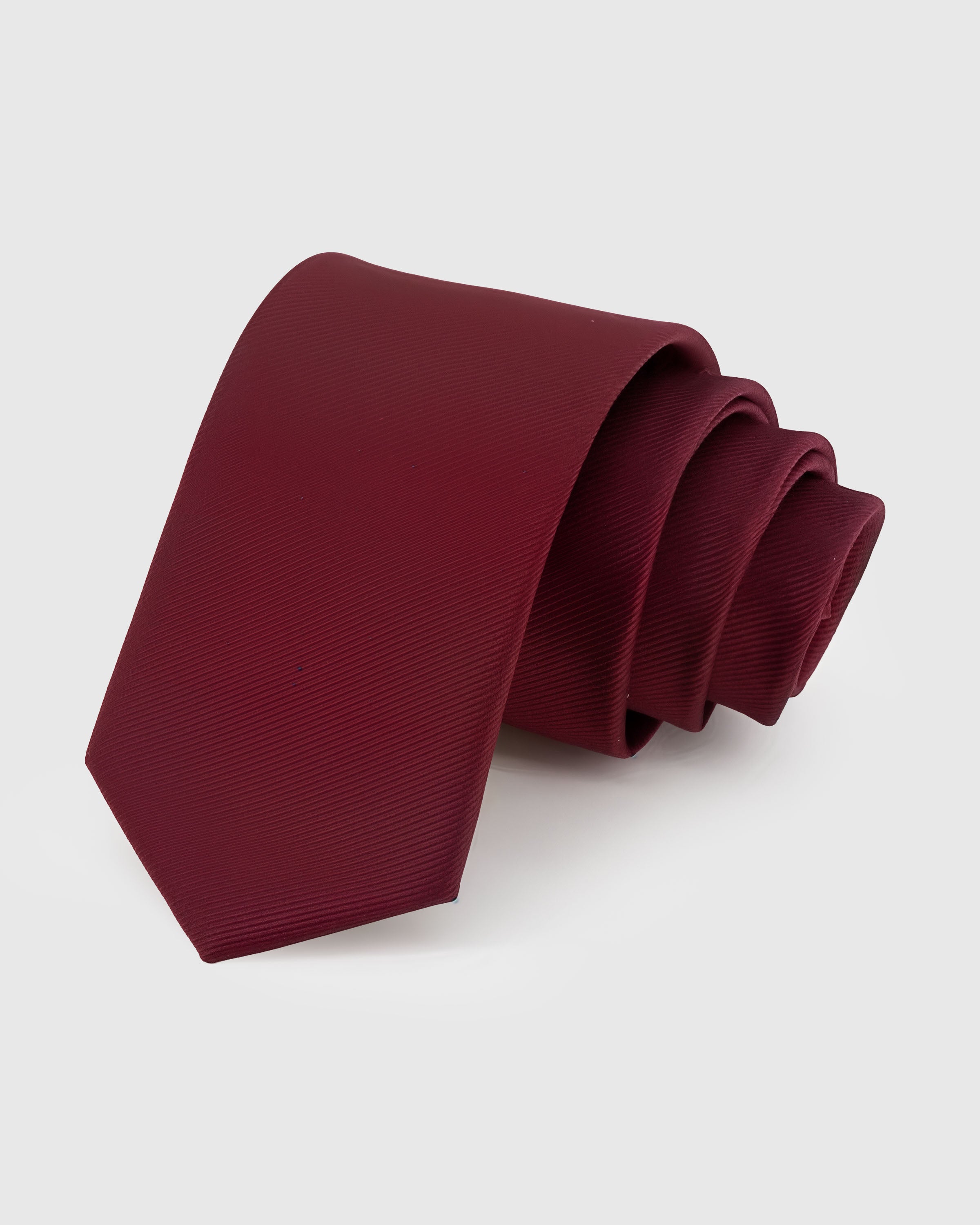 {100% mulberry silk twill weave} STICKYZOO GARNET TWILL TIE in hand-embroidered mulberry silk with solid motif, 45° bias-cut Italian method