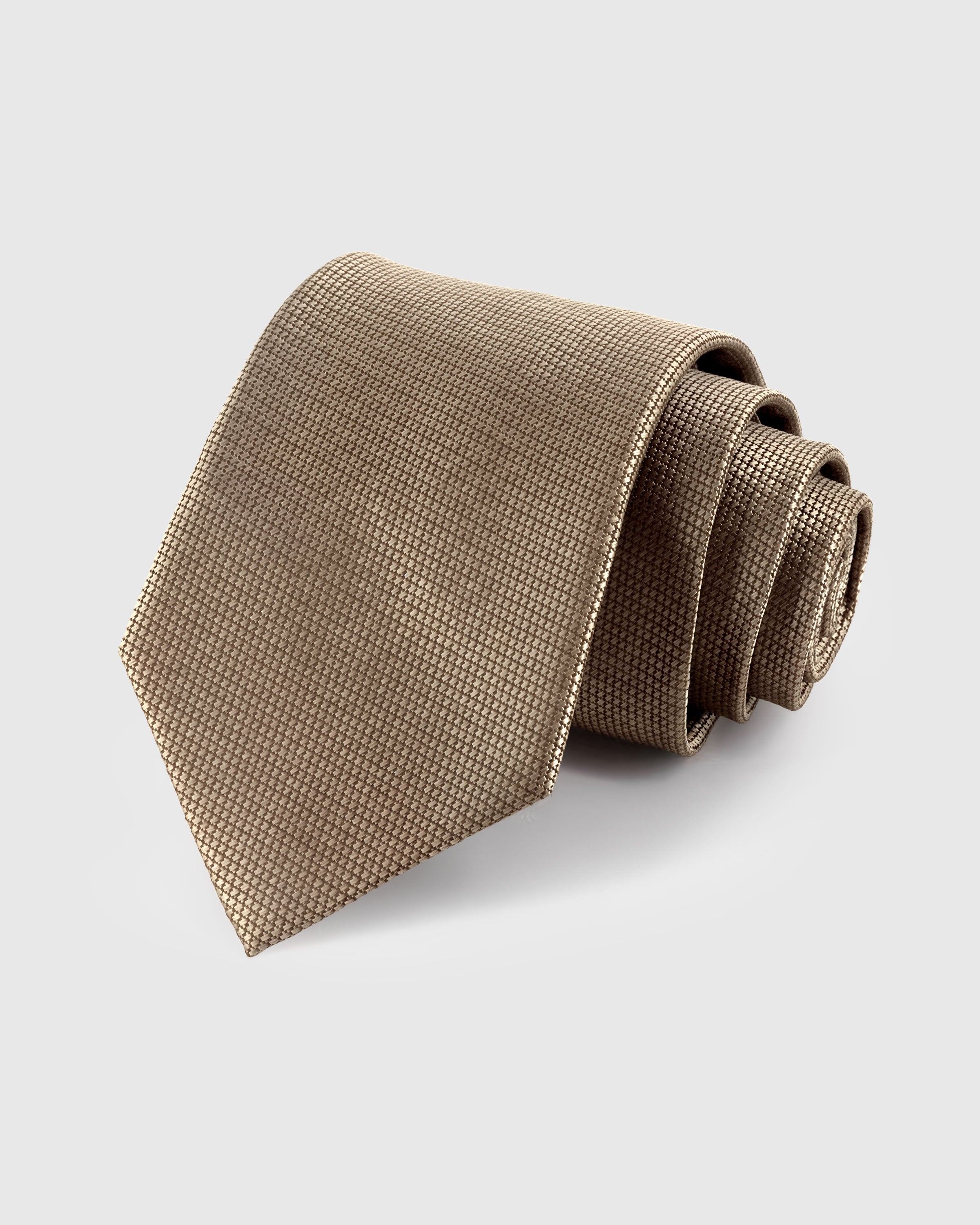 STICKYZOO Sand Lattice Tie — hand-embroidered sand / gold mulberry silk with micro lattice pattern