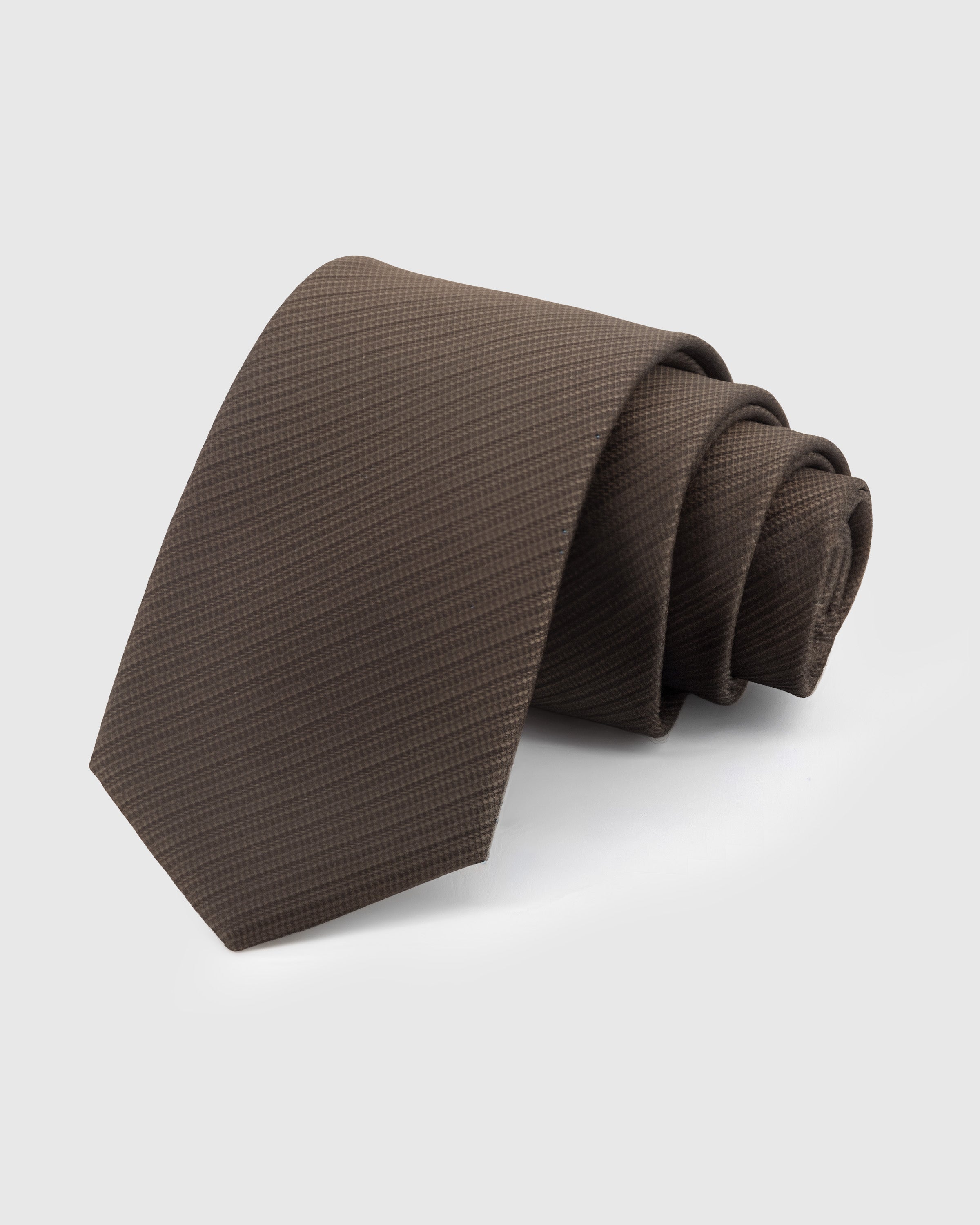 STICKYZOO Espresso Solid Tie in 100% mulberry silk with micro-twill weave in deep espresso, 45° bias-cut Italian method