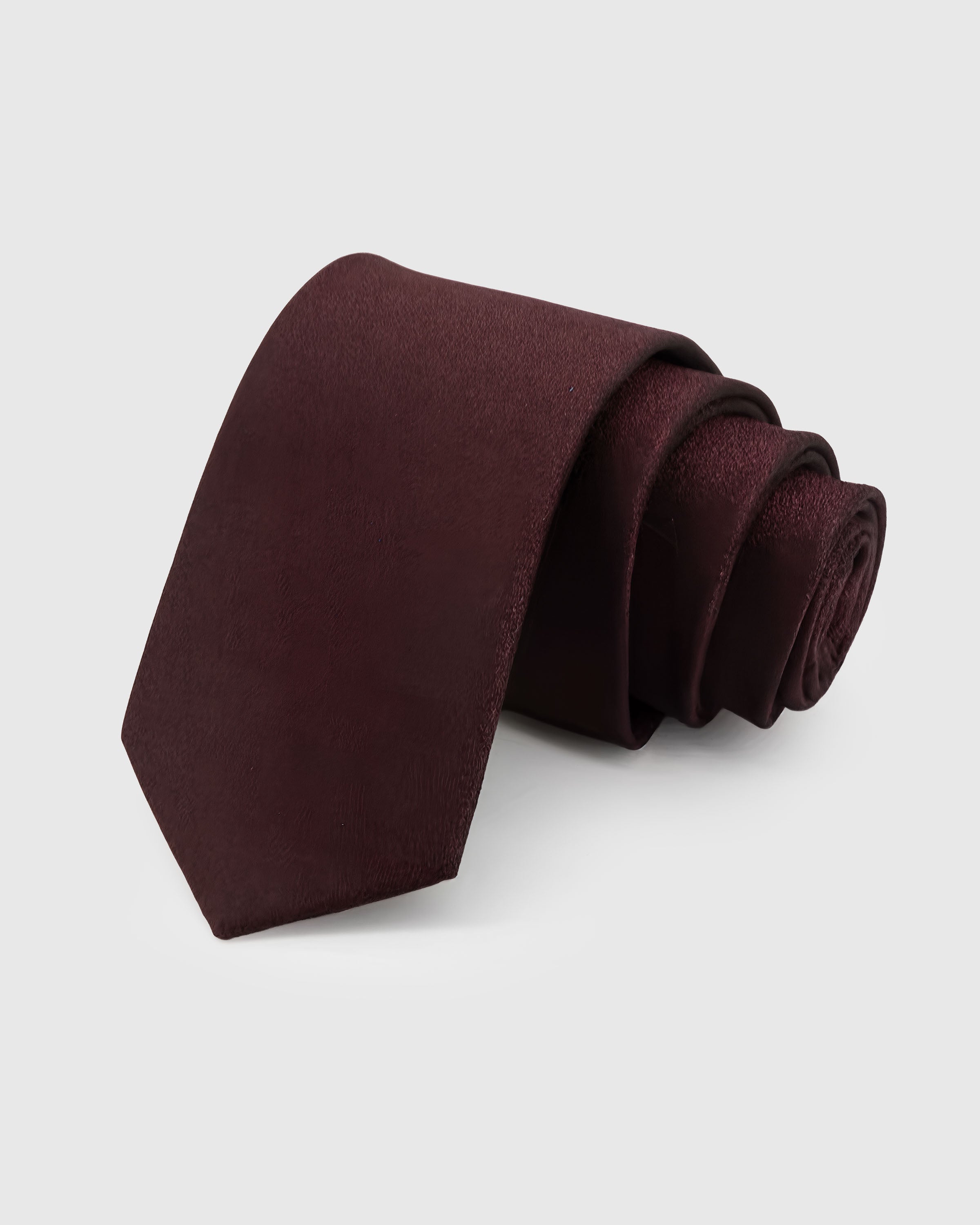 {100% mulberry silk satin finish} STICKYZOO OXBLOOD SATIN TIE in hand-embroidered mulberry silk with solid motif, 45° bias-cut Italian method