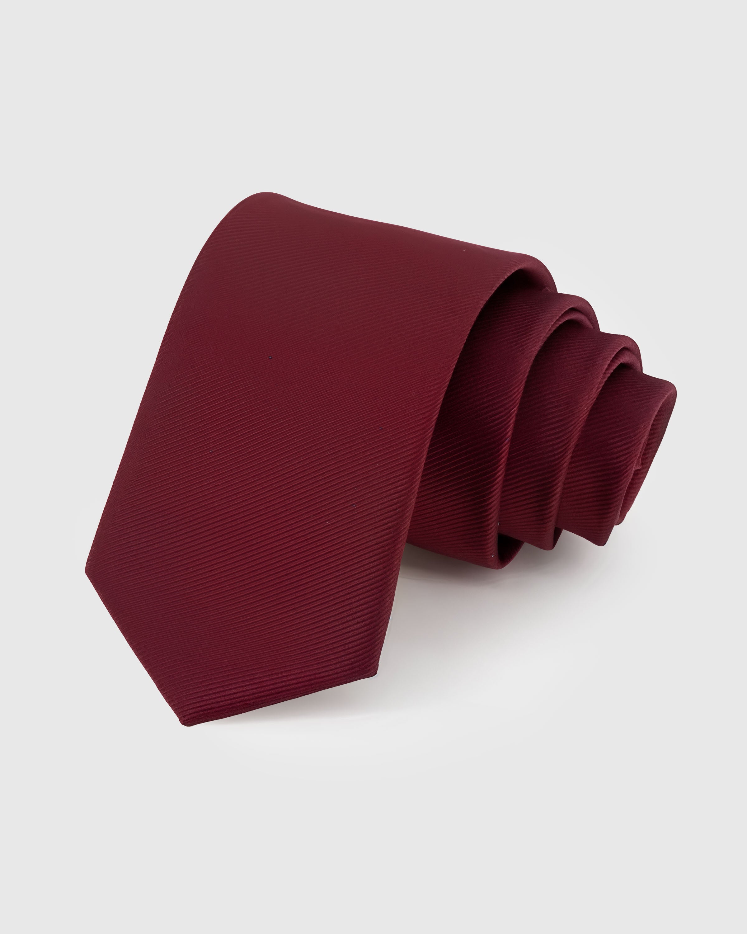 {100% mulberry silk twill weave} STICKYZOO CLARET TWILL TIE in hand-embroidered mulberry silk with solid motif, 45° bias-cut Italian method