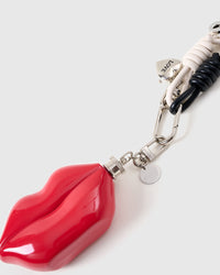 PLakkerige Kus Stapel Bedel
