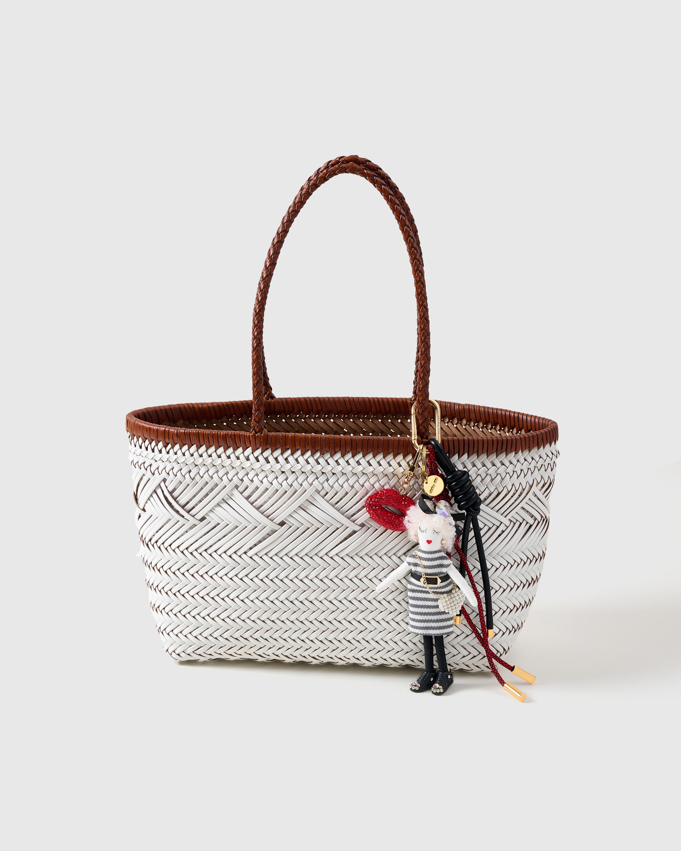 PARIS KISS STACK CHARM