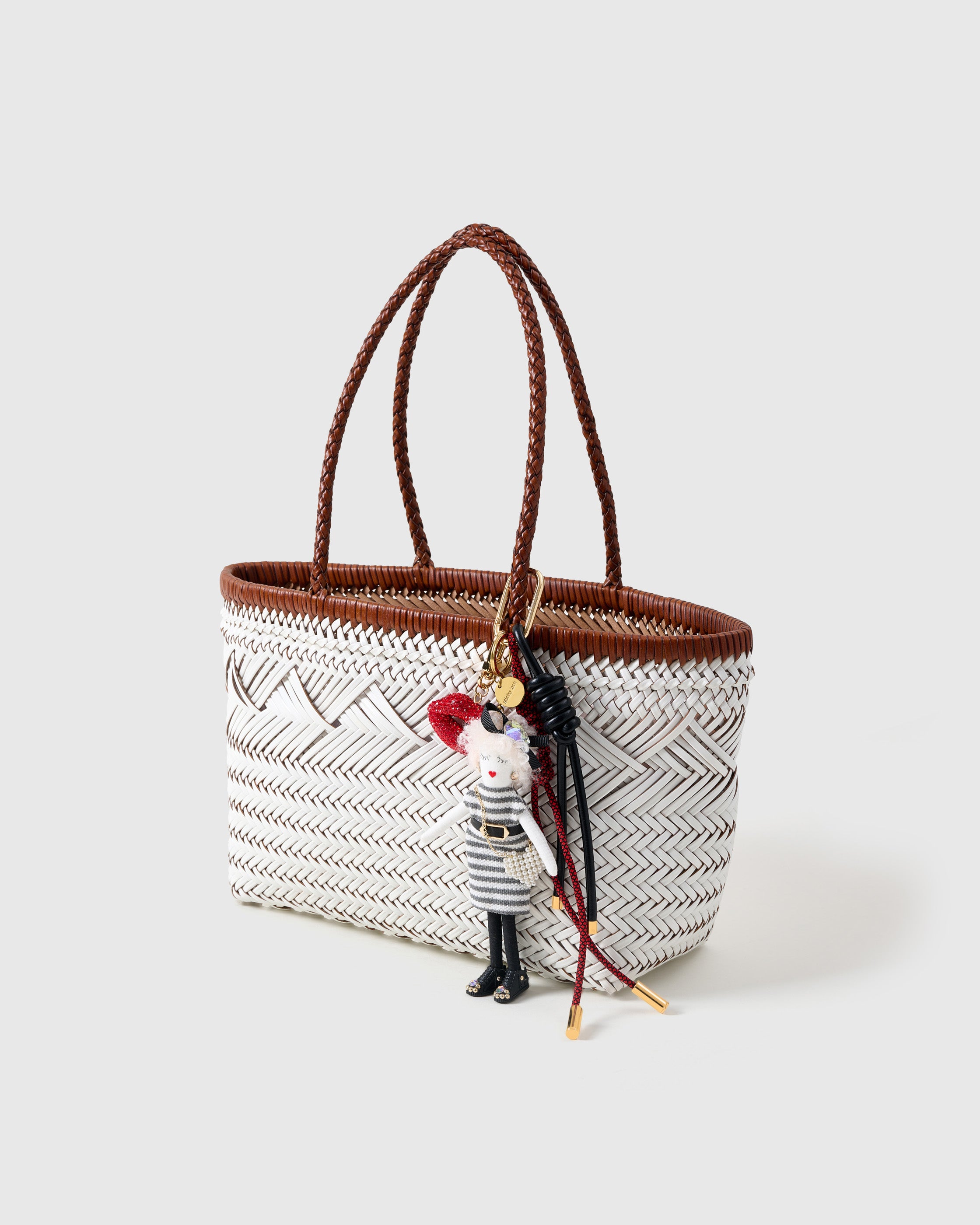 PARIS KISS STACK CHARM