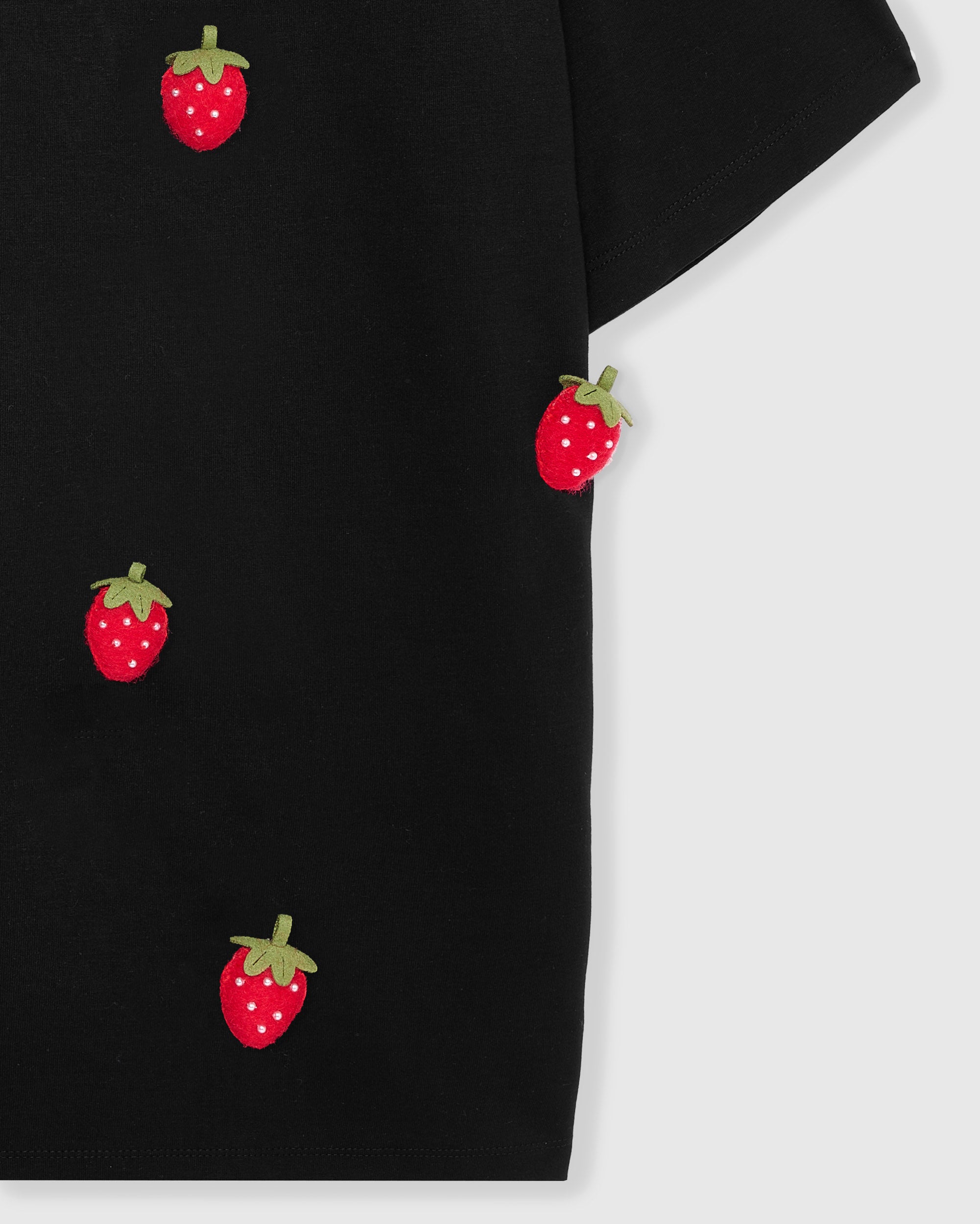 STRAWBERRY T-SHIRT