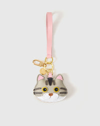 Silver-tabby British Shorthair on an 18K gold-plated clip with engraved STICKYZOO disc — clips to keys, bags or backpacks.