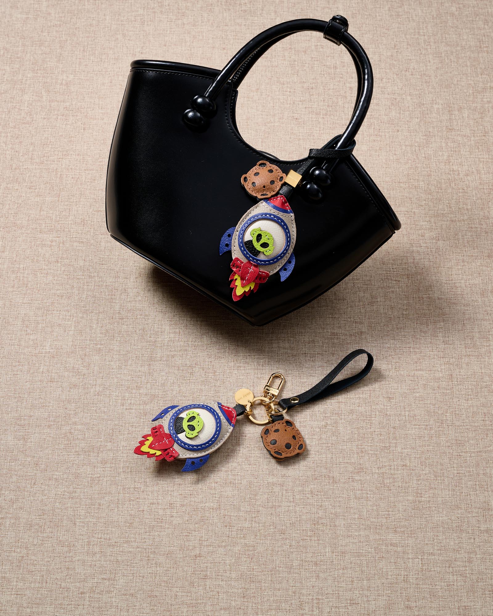 Sticky Zoo® - UFO Rocket Bag Charm & Keychain – Leather Alien