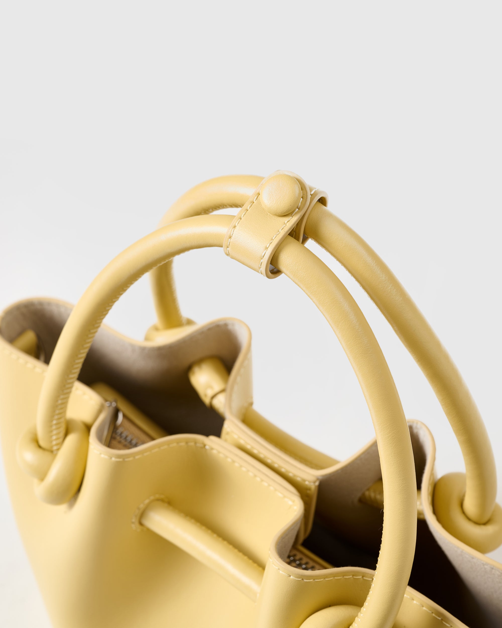 MINI BUCKET BAG