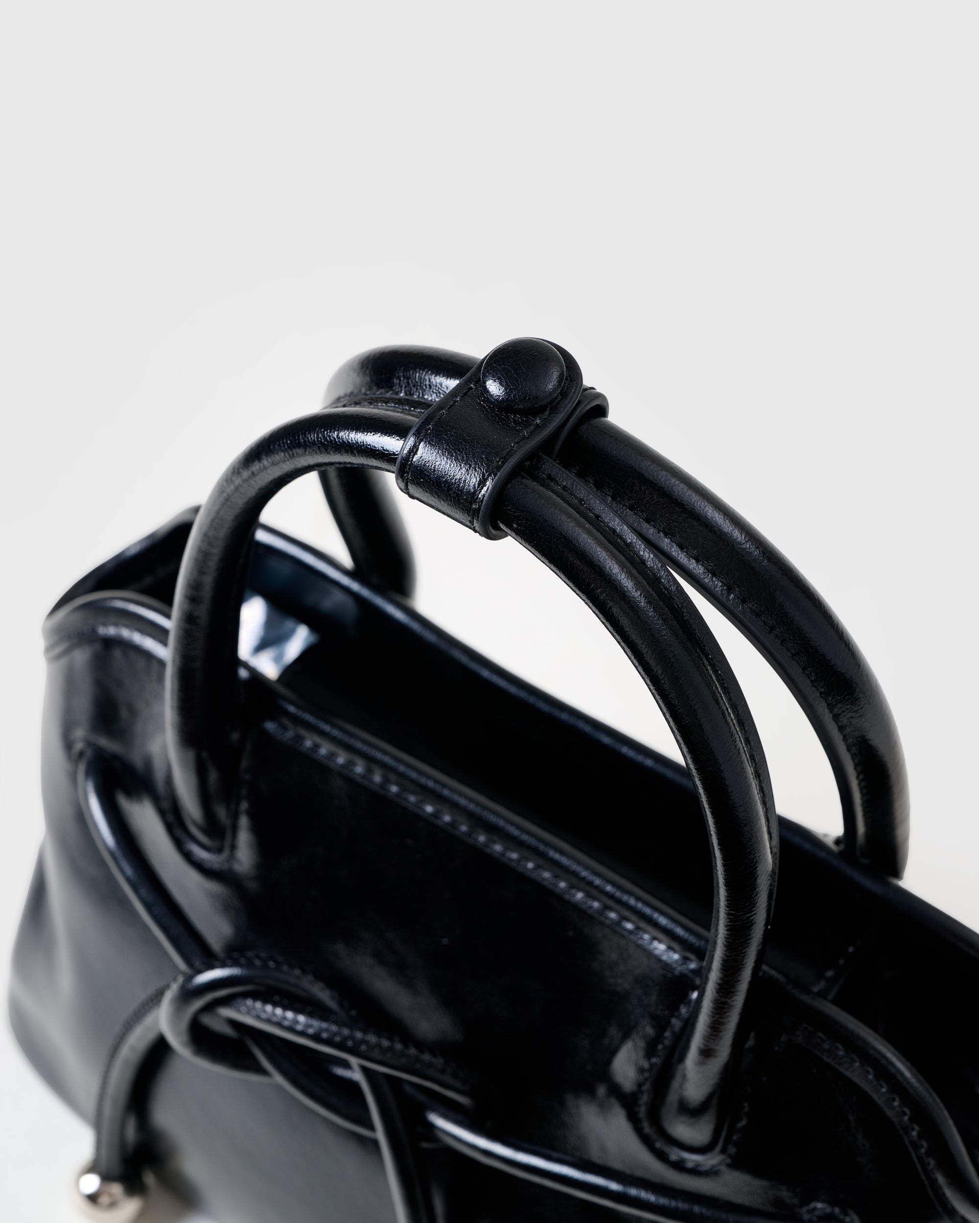 VEGAN LEATHER MINI KNOT BAG