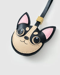Handmade Chihuahua leather bag charm with 18K gold-plated keychain clip and engraved STICKYZOO gold tag — for keys, bags, and backpacks. French Alran goatskin.