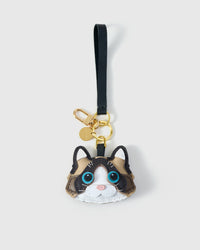 Ragdoll on an 18K gold-plated keychain clip with engraved STICKYZOO disc — clips to keys, bags or backpacks.