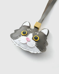 Gray European Shorthair — French Alran leather from Tarn, France, founded 1903, Entreprise du Patrimoine Vivant.