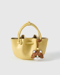 Gray European Shorthair — STICKYZOO, a Dutch design studio working with the best French leather.