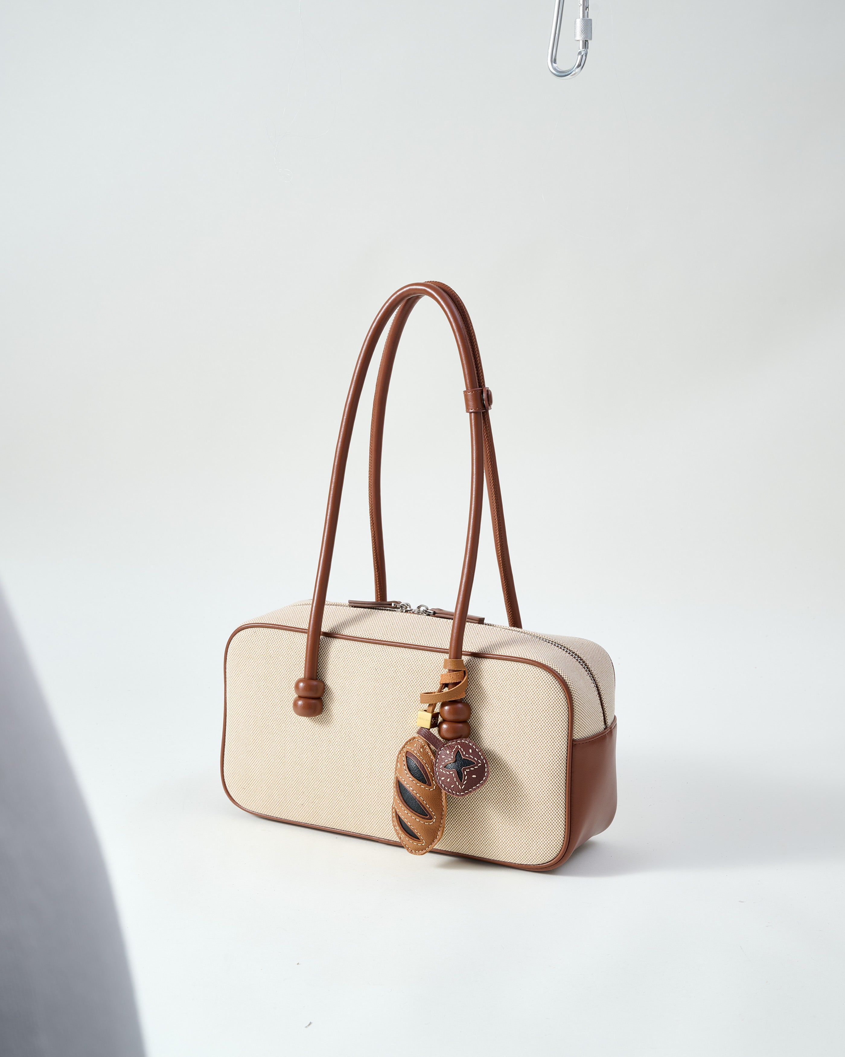 BREAD CHARM – STICKY ZOO®