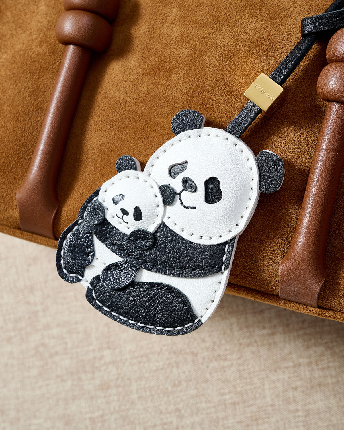 お*ち様 【新品タグ付き】OHGA PANDA CHARM パンダチャーム コイ Panda Leather Bag Charm & Keychain – Handmade in Black and White