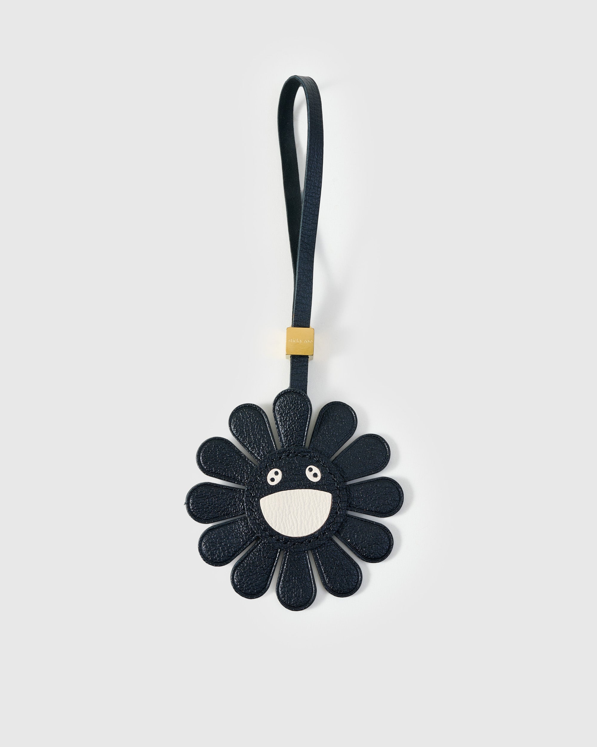 NIGHT FLOWER CHARM