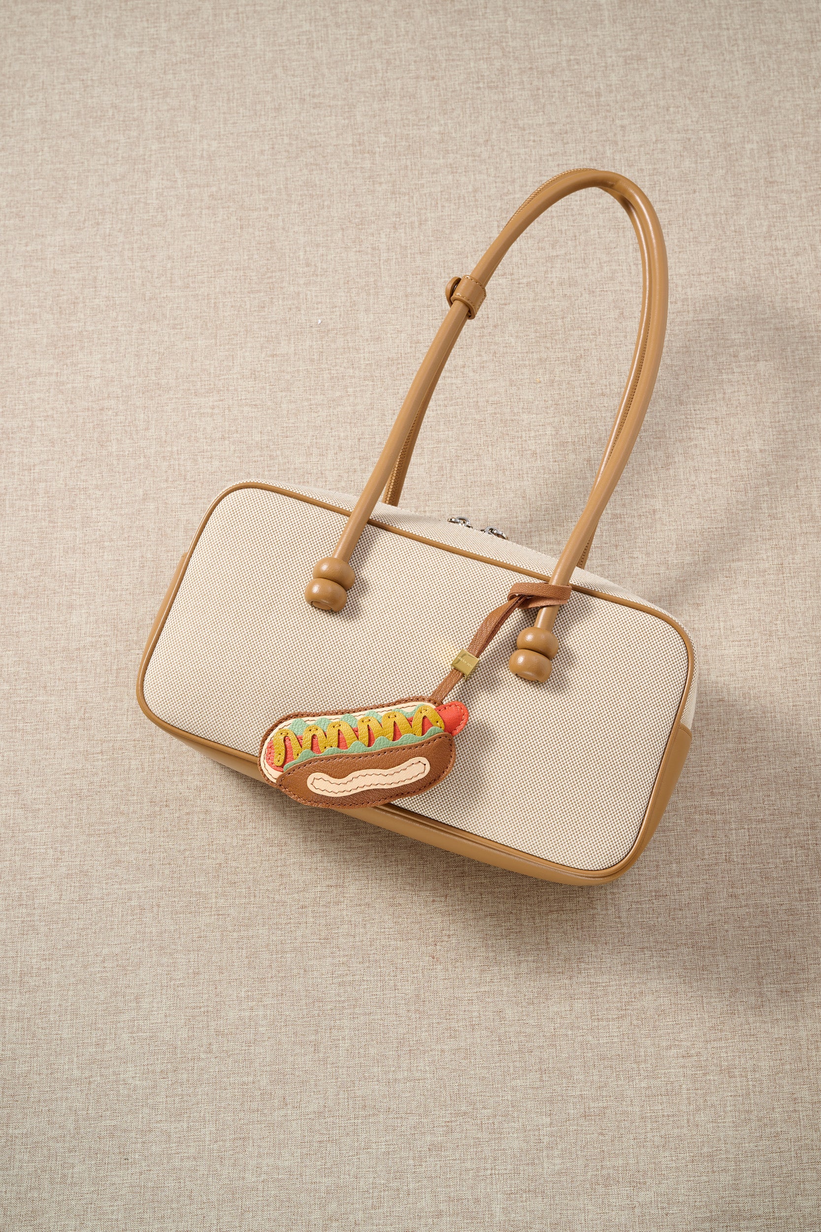 HOT DOG CHARM