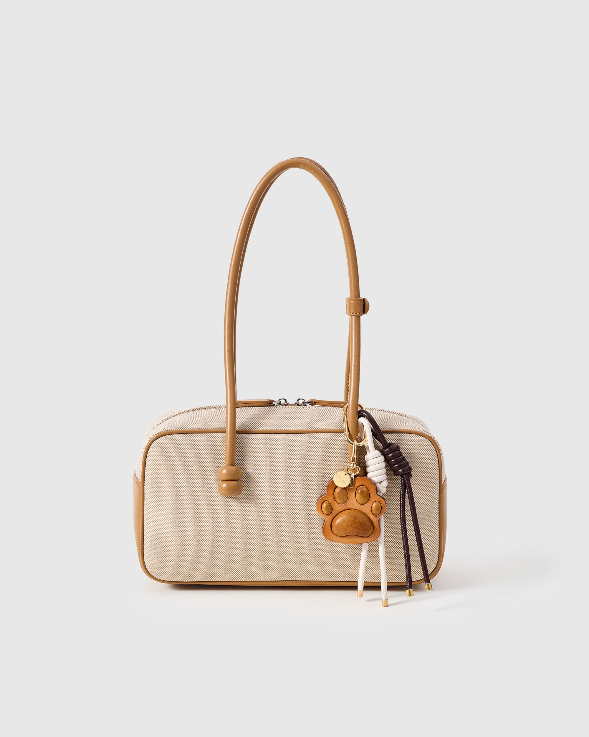 GOLDEN PAW STACK CHARM