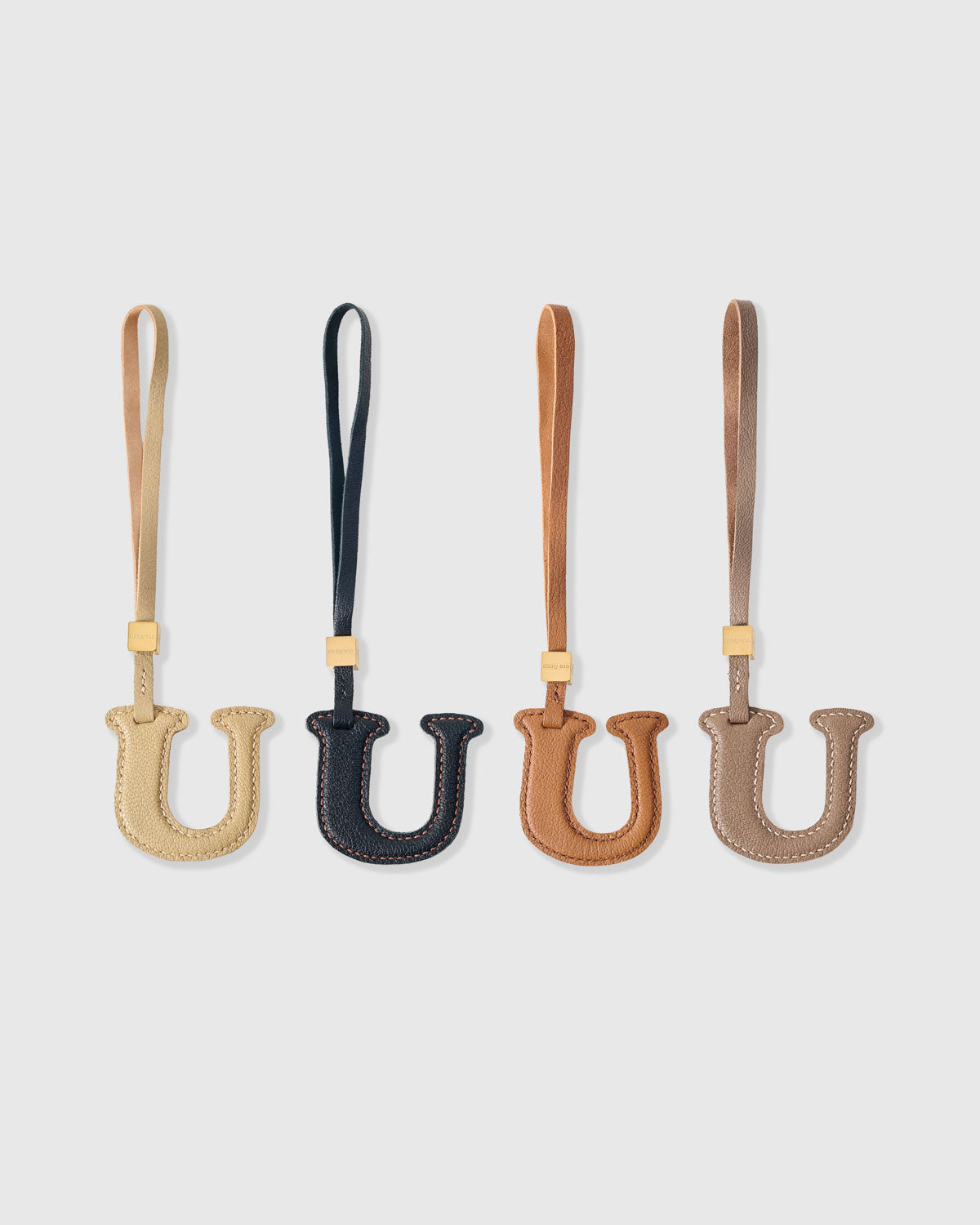 U — LETTER CHARM | INITIAL