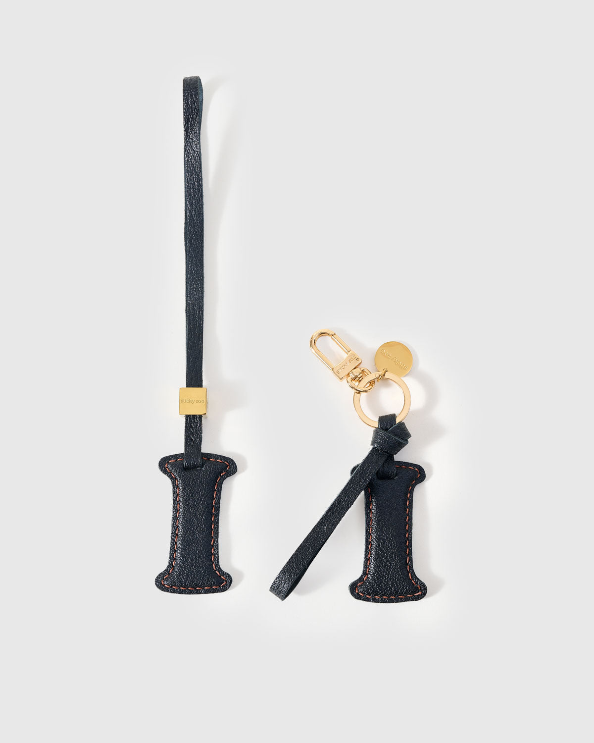 I — LETTER CHARM | INITIAL