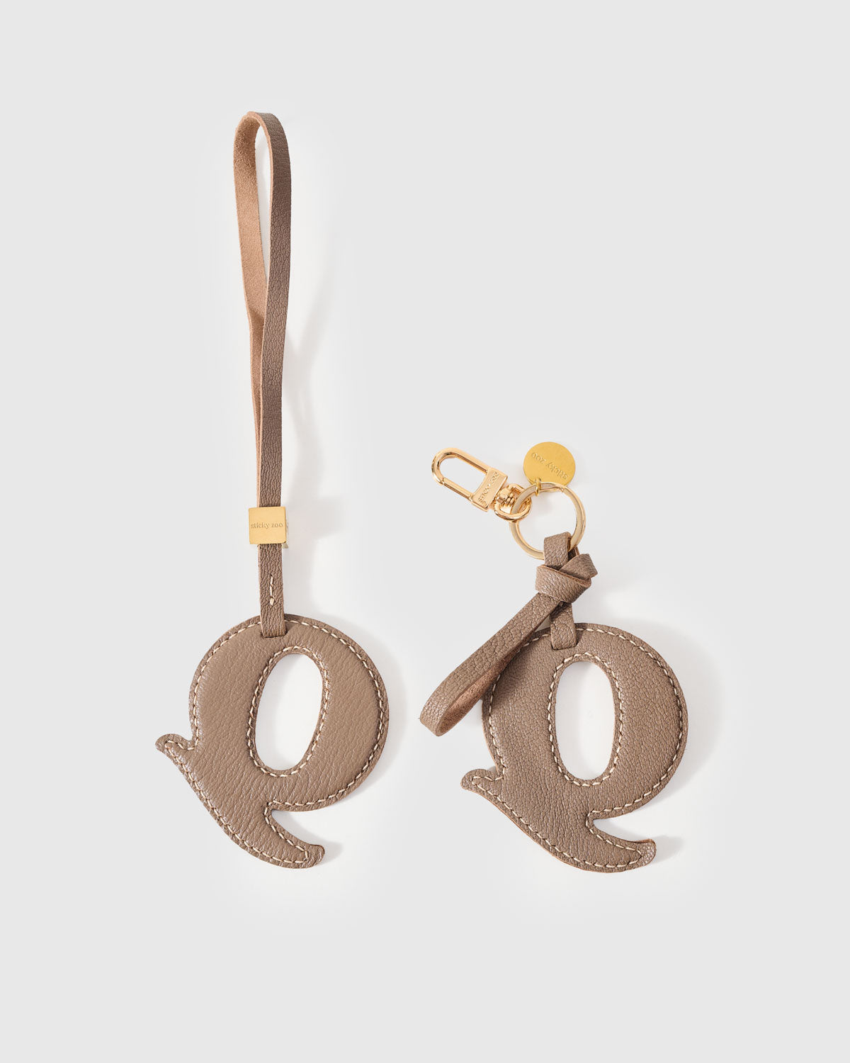 Q — LETTER CHARM | INITIAL