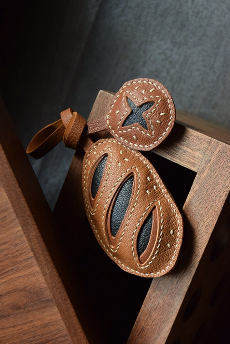 BREAD CHARM