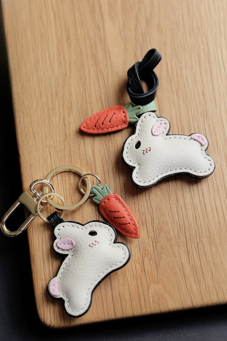 RABBIT WITH CARROT BAG CHARM