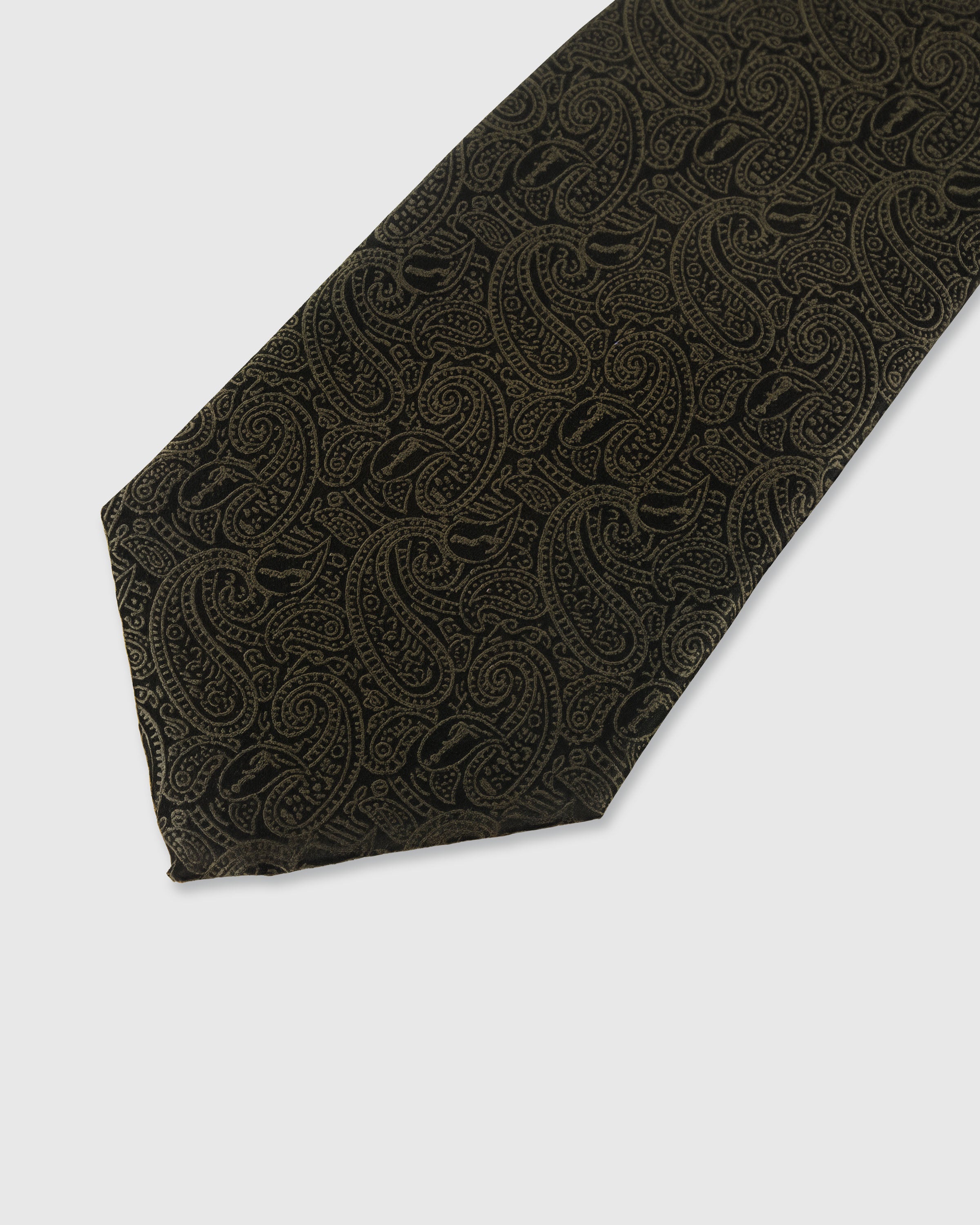 STICKYZOO Umber Paisley Tie — detail of hand-embroidered tonal paisley on pure mulberry silk
