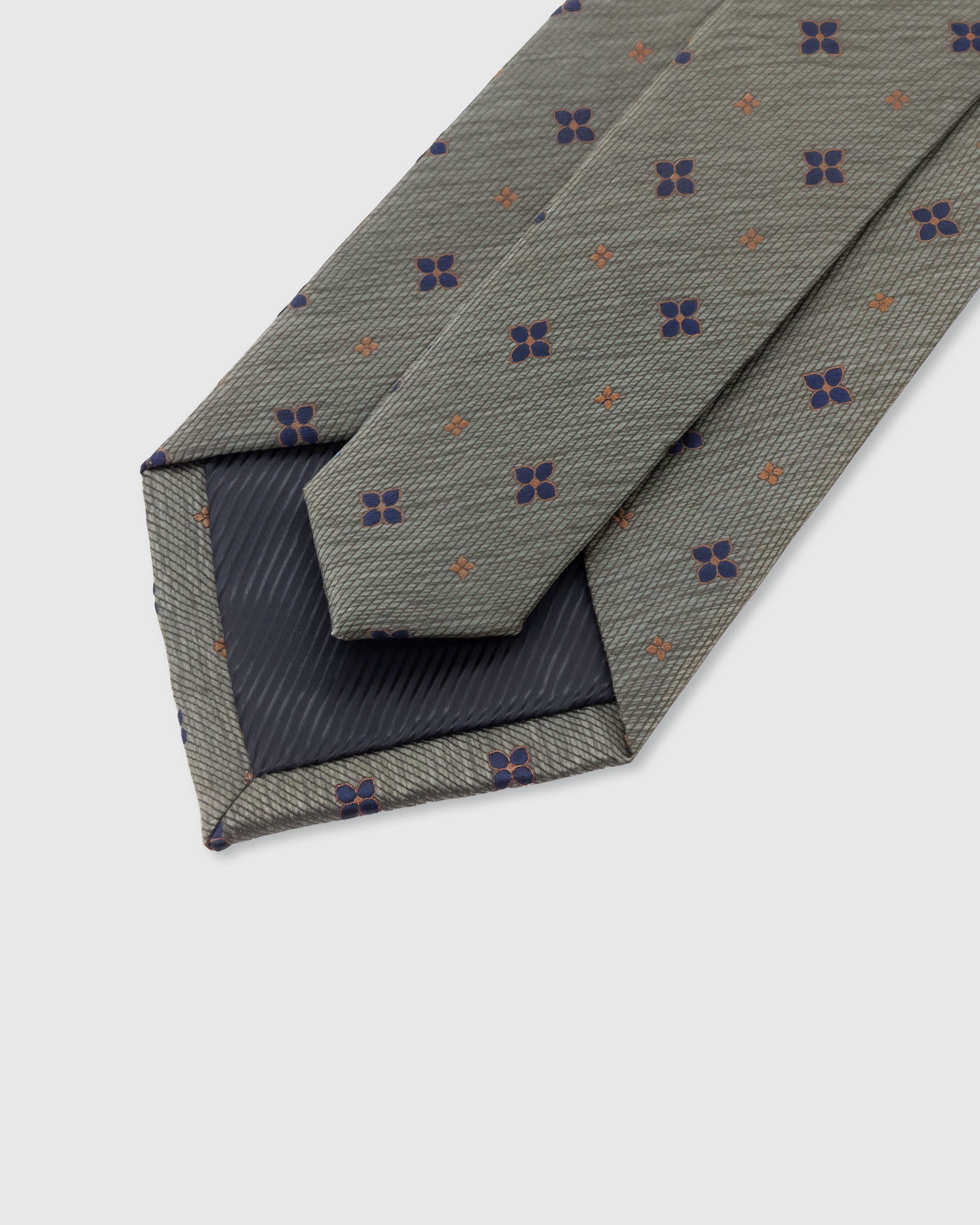 STICKYZOO Sage Floret Tie — 45° bias-cut Italian method, structured interlining, hand-finished interior