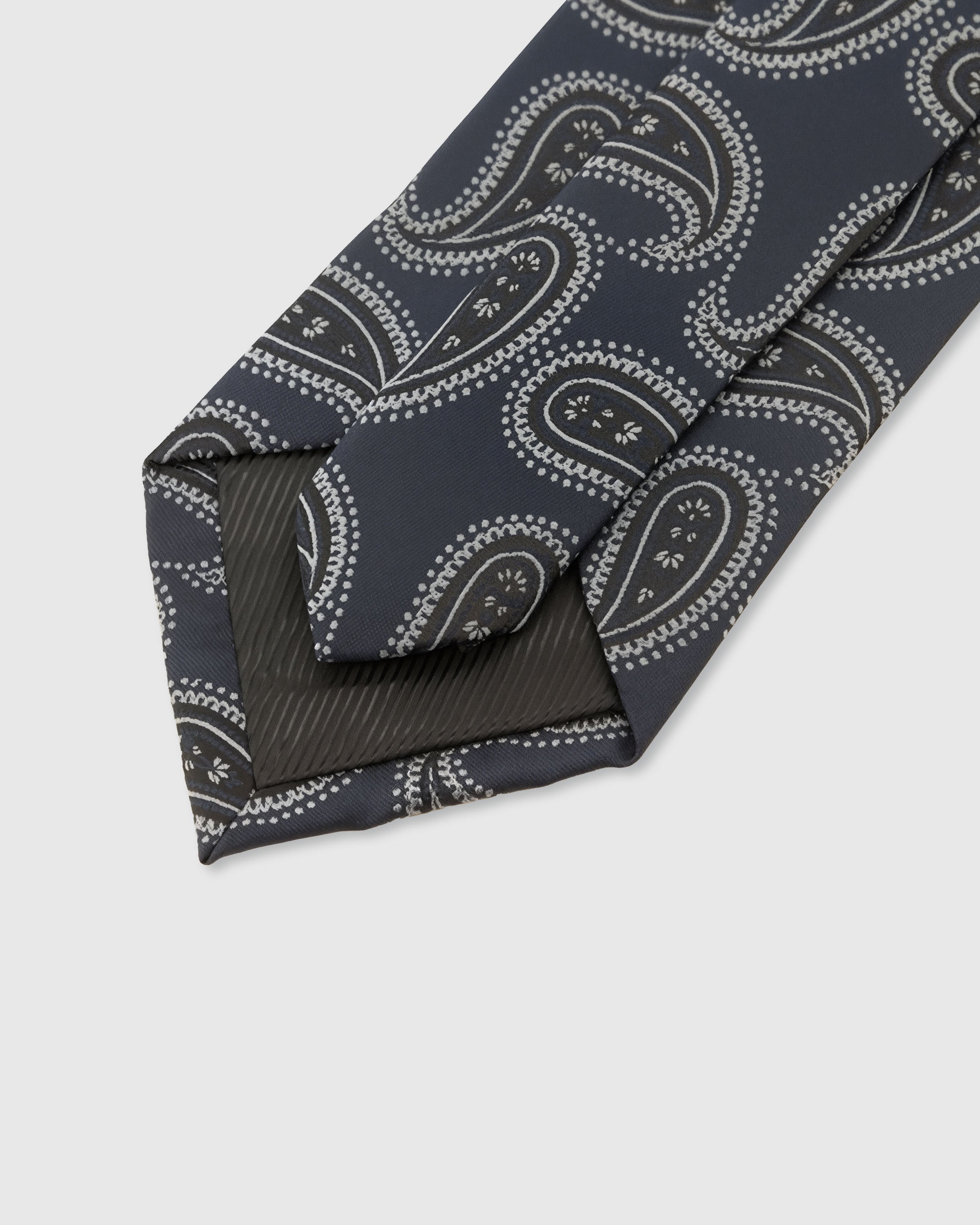 STICKYZOO Charcoal Paisley Tie — 45° bias-cut Italian method, structured interlining, hand-finished interior