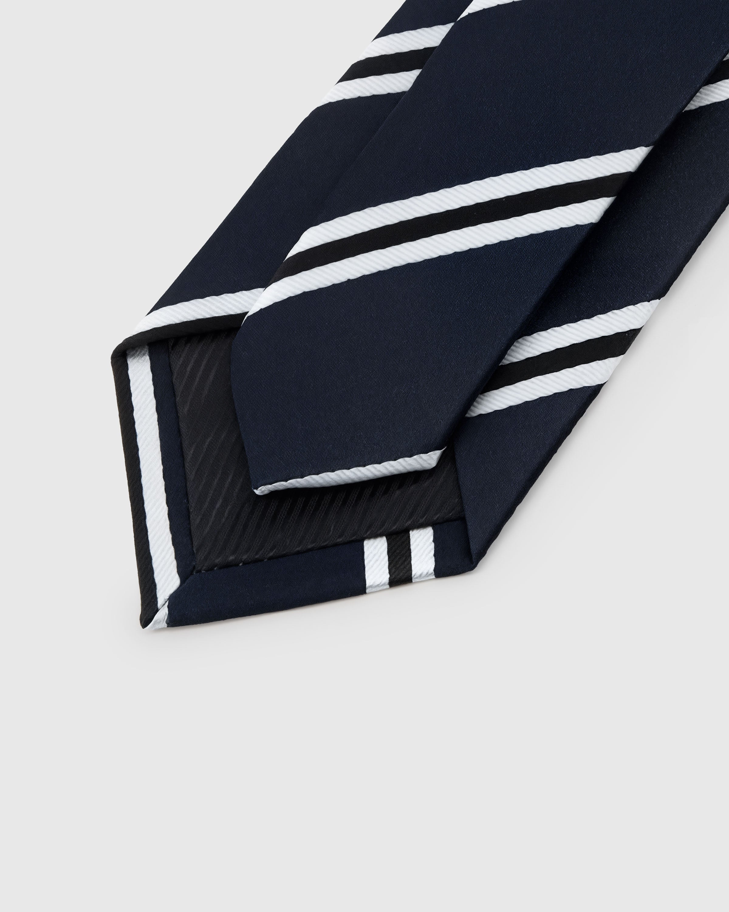 STICKYZOO Navy Emerald Stripe Tie construction with 45° bias-cut Italian method and structured interlining, 145 x 8 cm
