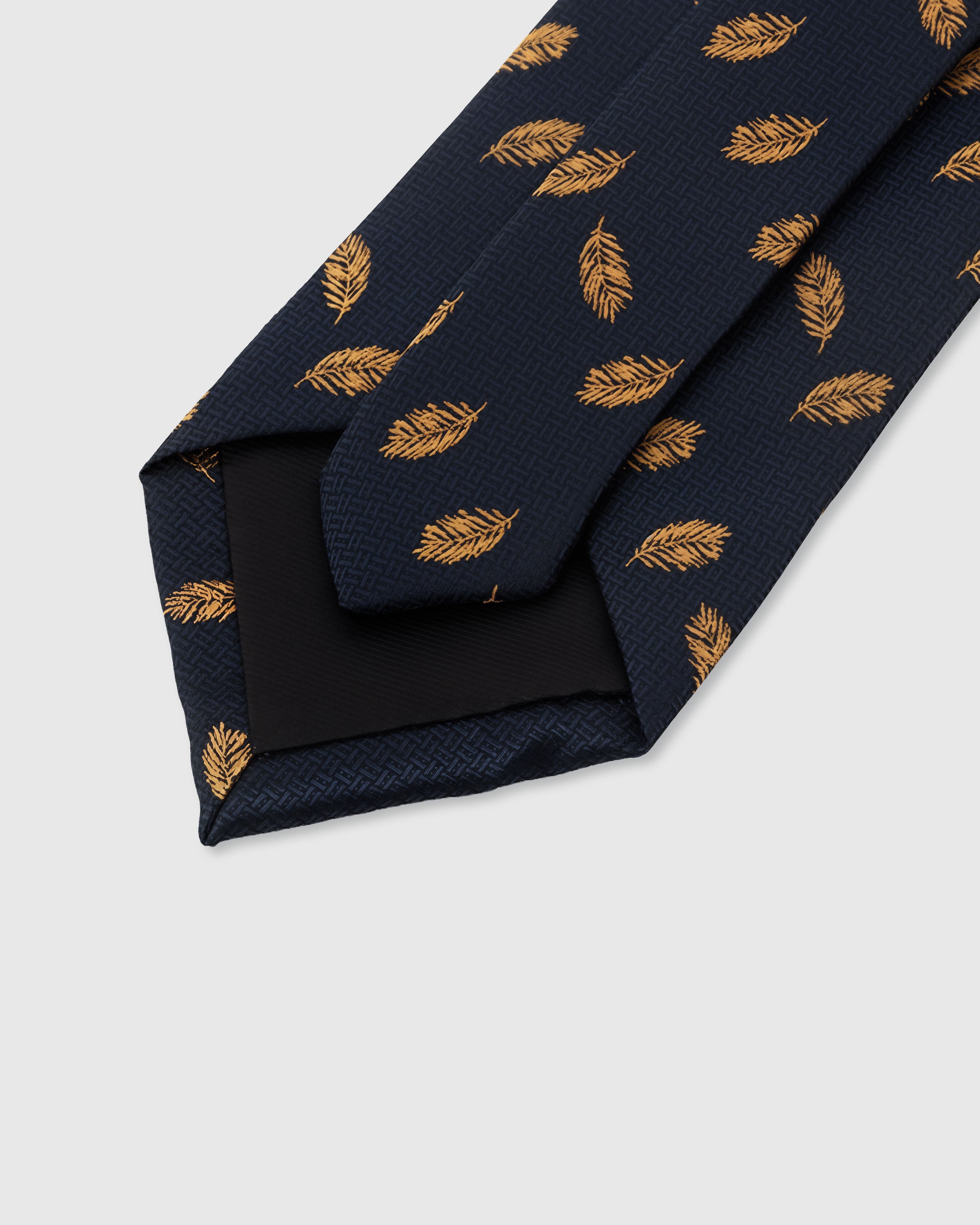 STICKYZOO NAVY FEATHER TIE — 45° bias-cut Italian method, structured interlining, rated 4.9★