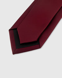 {Hand-finished interior} STICKYZOO CLARET TWILL TIE back detail showing structured interlining and hand-finished slip stitching, 145 x 8 cm