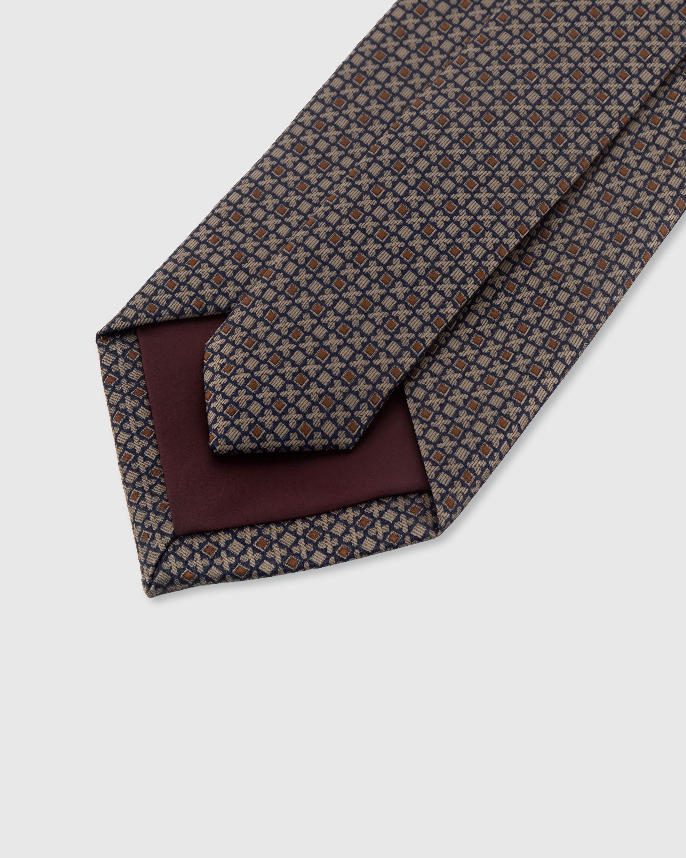 STICKYZOO TAUPE LATTICE TIE — 45° bias-cut Italian method, structured interlining, rated 4.9★