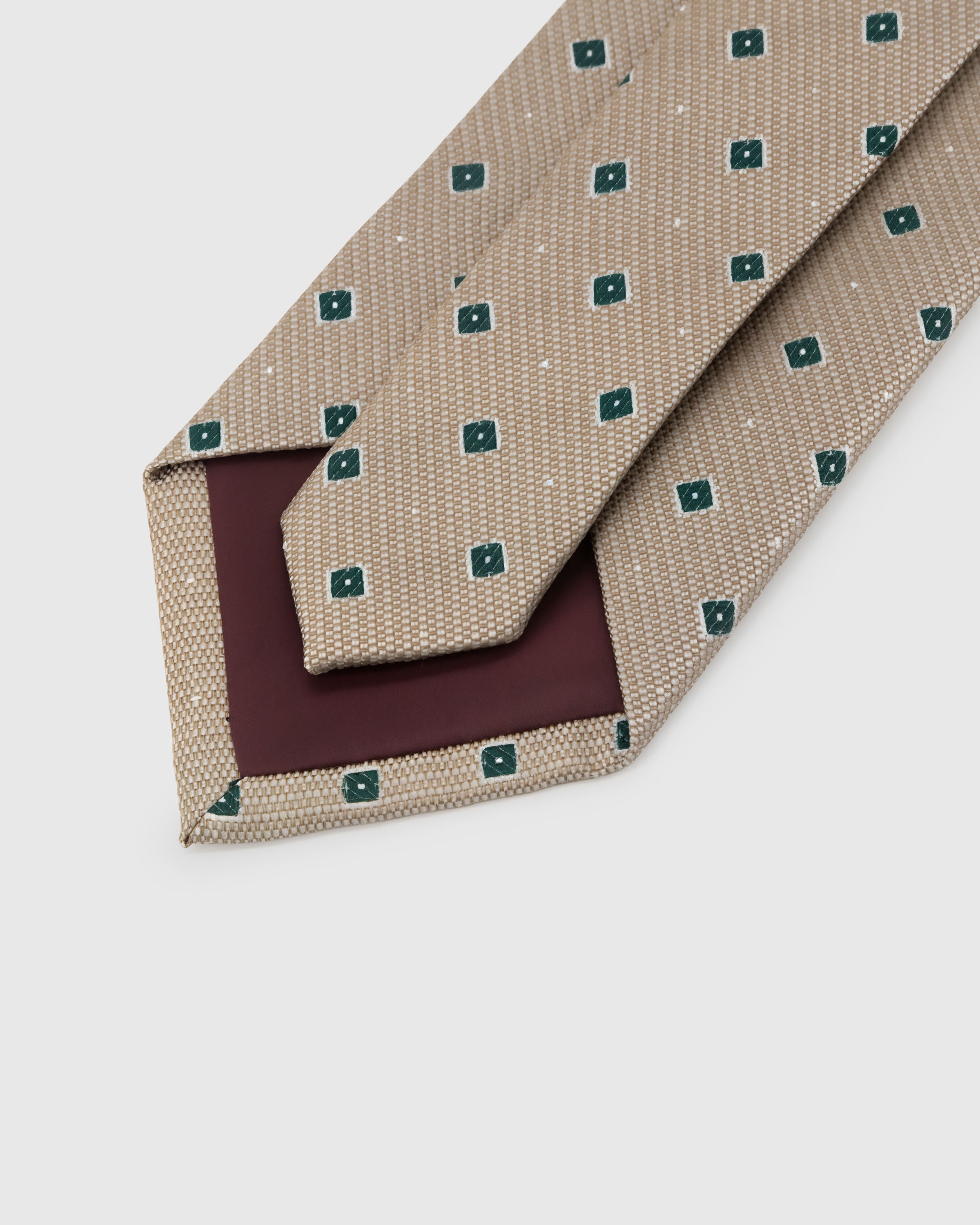 STICKYZOO Hunter Paisley Tie construction with structured interlining and hand-finished slip stitching, 145 x 8 cm