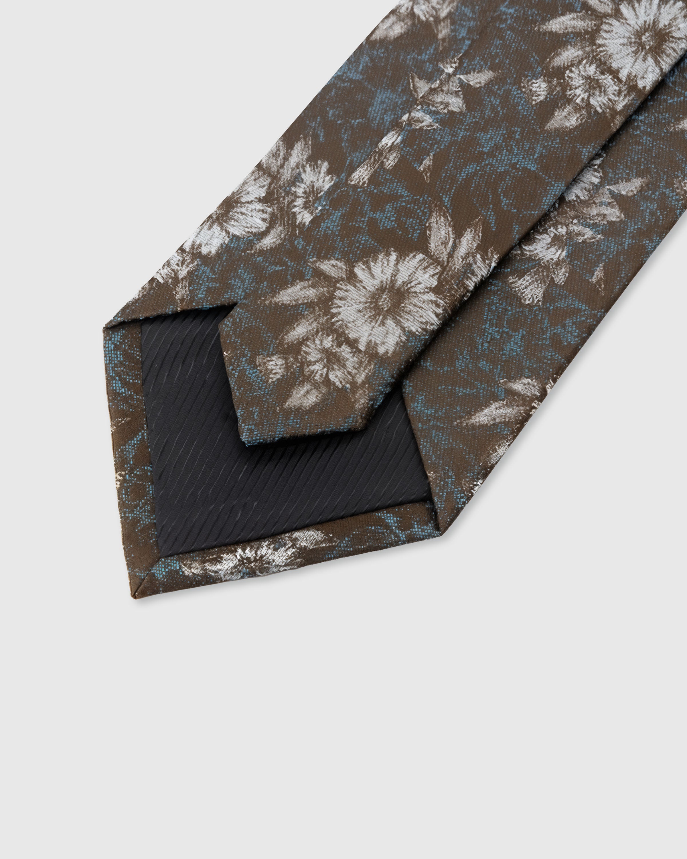 UMBER FLORAL TIE — Rated 4.9★ with 100,000+ sold, gift-ready STICKYZOO packaging, designed in Amsterdam