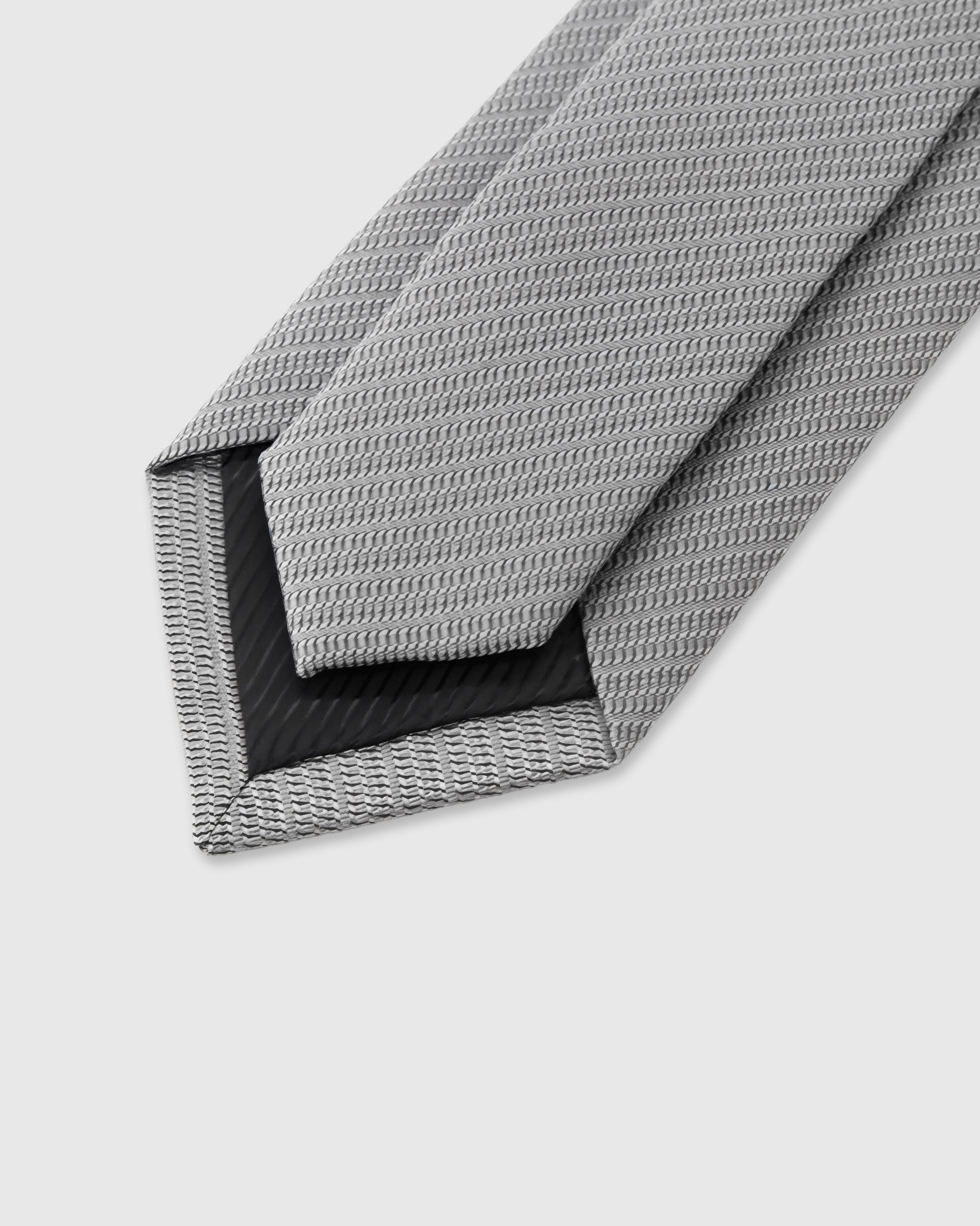 STICKYZOO Sterling Solid Tie rated 4.9 stars, gift-ready premium packaging, 145 x 8 cm