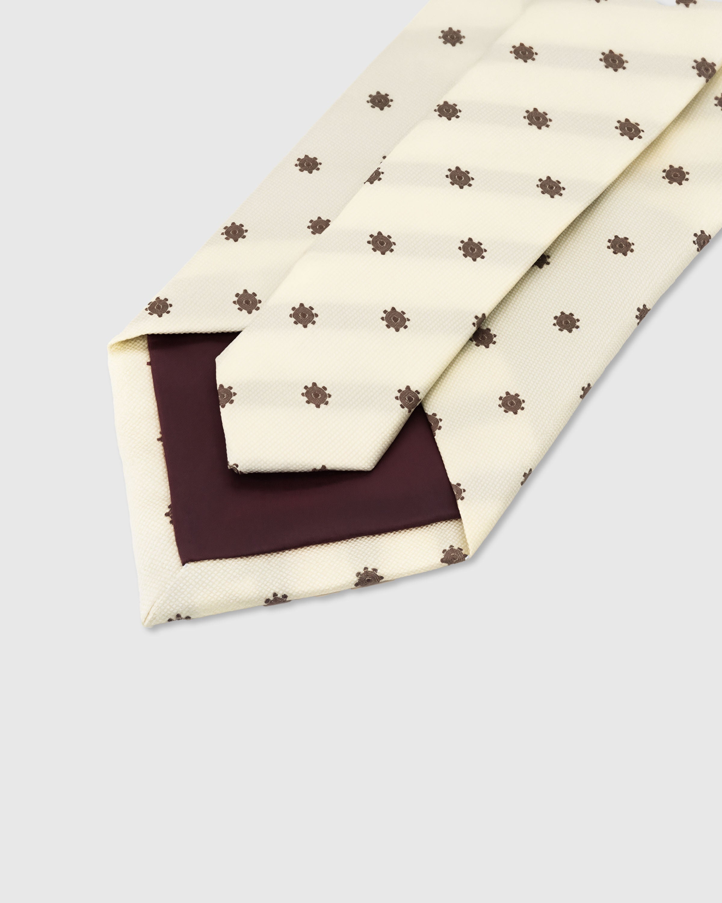STICKYZOO Ivory Floret Tie rated 4.9 stars, structured interlining and hand-finished slip stitching, 145 x 8 cm