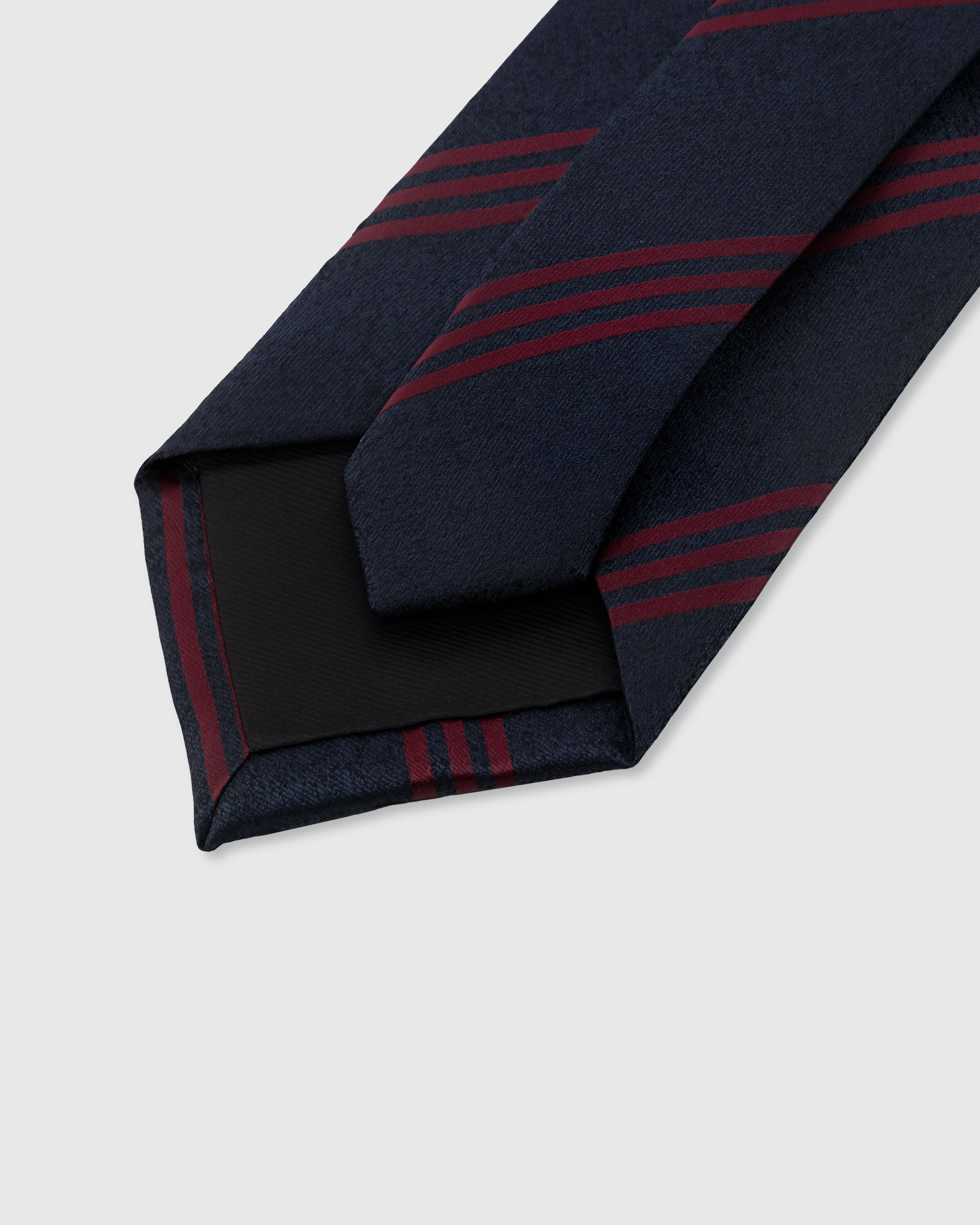 STICKYZOO NAVY CRIMSON STRIPE TIE — 45° bias-cut Italian method, structured interlining, rated 4.9★